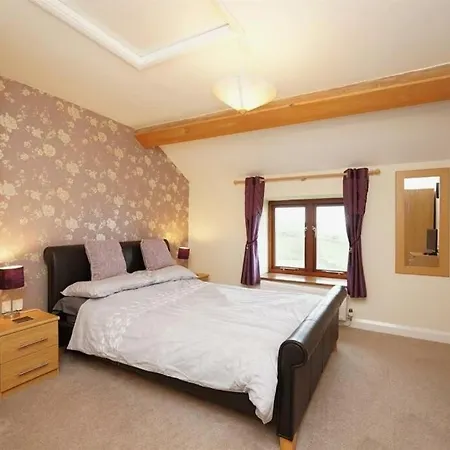 Carter Ground Barn, Broughton, District Holiday home